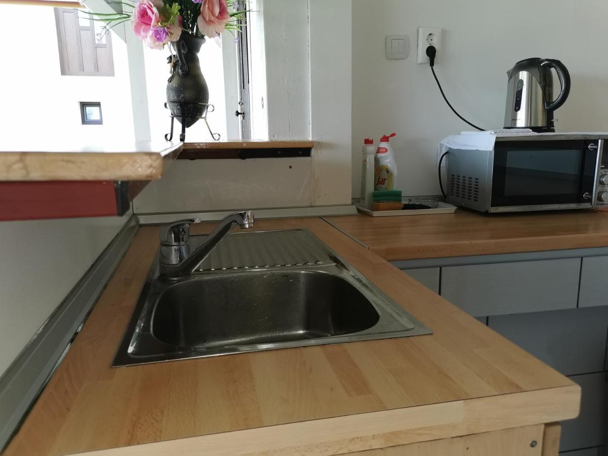סליסטה דרזניקו Apartments Tratincica מראה חיצוני תמונה