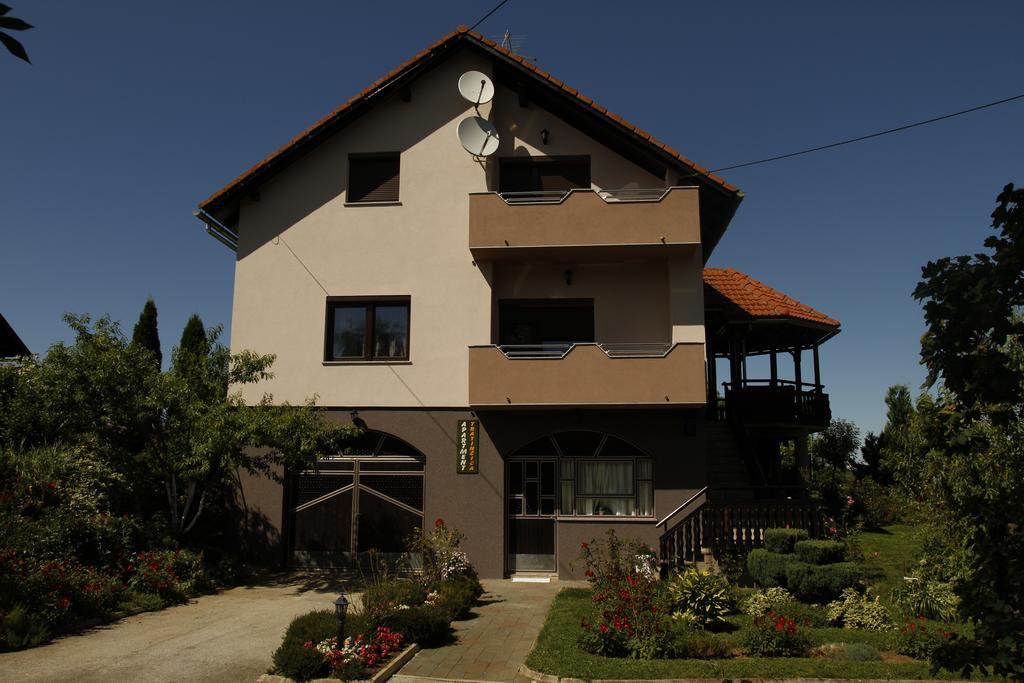 סליסטה דרזניקו Apartments Tratincica מראה חיצוני תמונה